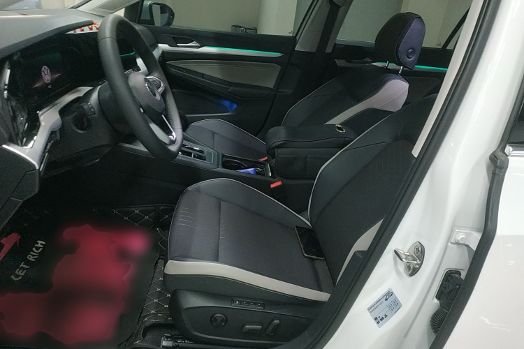 大众 高尔夫 2024款 280TSI DSG Pro 50年传奇版中控内饰19