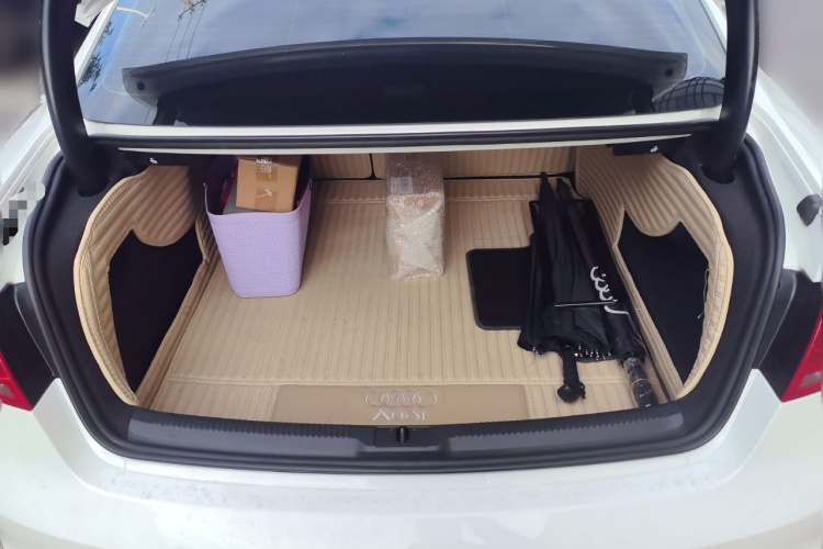 奥迪A5 2016款 Coupe 45 TFSI 进取型中控内饰23