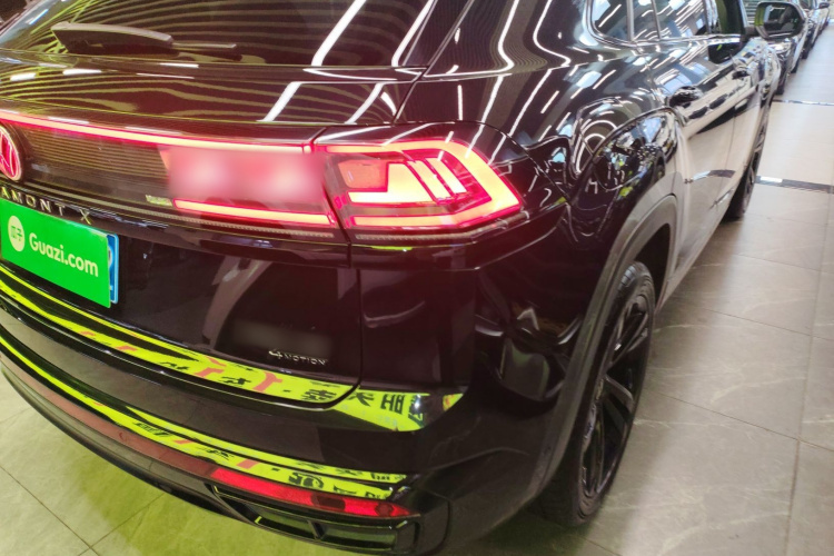 大众 途昂X 2024款 380TSI 四驱尊崇旗舰版车身外观9