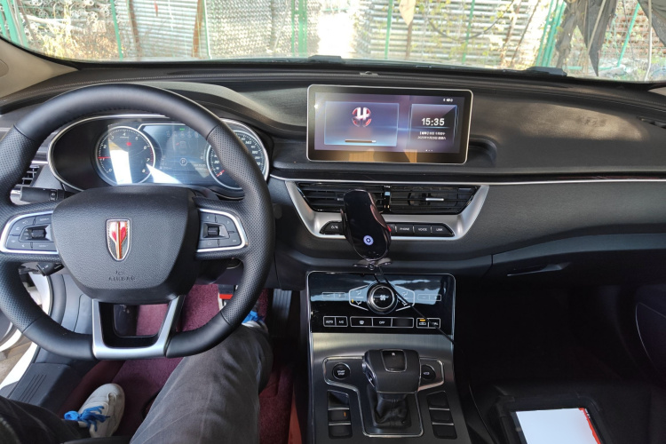 红旗H5 2020款 1.8T 自动智联旗韵版中控内饰12