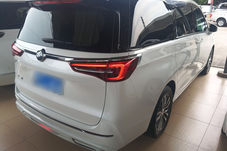 别克GL8 2021款 ES陆尊 653T 舒适型车身外观7