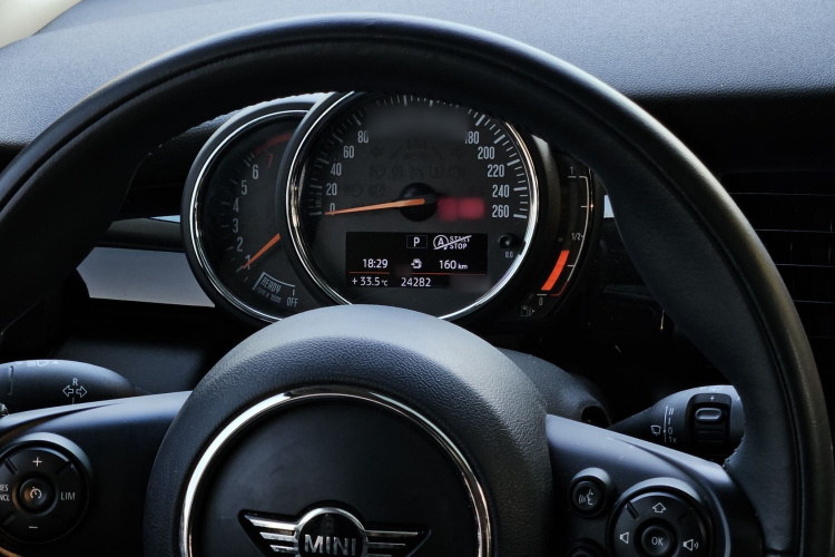 MINI 2018款 1.5T COOPER 经典派车身外观6012