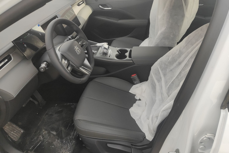 比亚迪 秦PLUS 2025款 DM-i 智驾版 55KM领先型中控内饰19