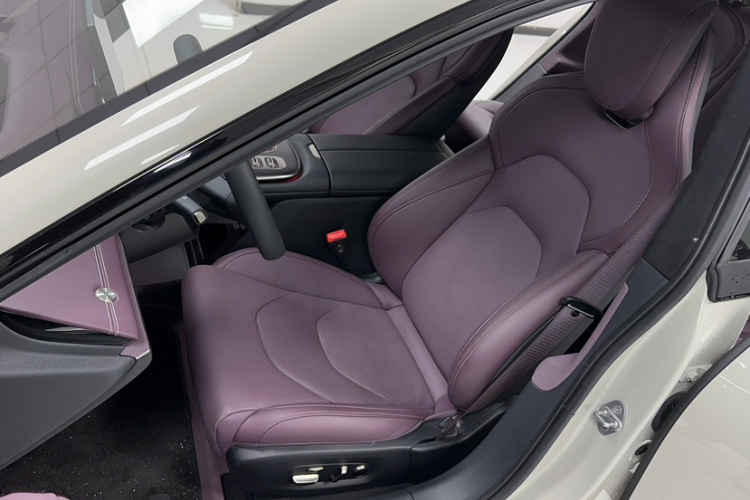 小米汽车 小米SU7 2024款 四驱超长续航高阶智驾Max版局部细节19