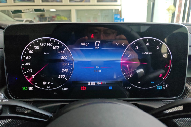 奔驰C级 2023款 改款二 C 260 L 运动版局部细节14