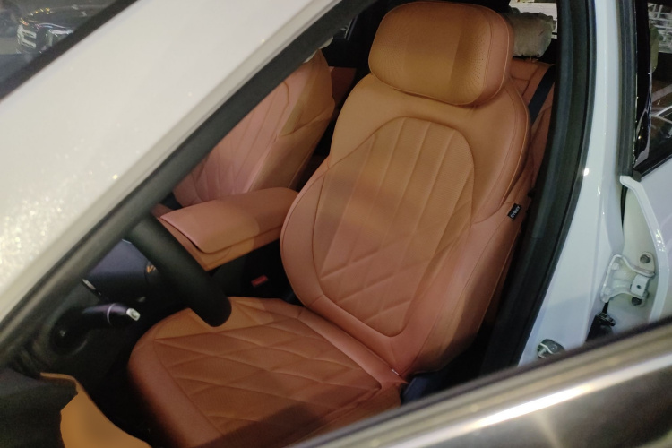 长安CS75 PLUS 2025款 第四代 UItra 2.0T 新蓝鲸 智慧智擎型中控内饰19