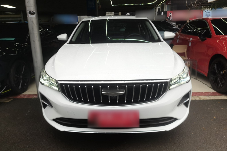 吉利汽车 帝豪 2025款 第4代 1.5L CVT尊贵型车身外观2