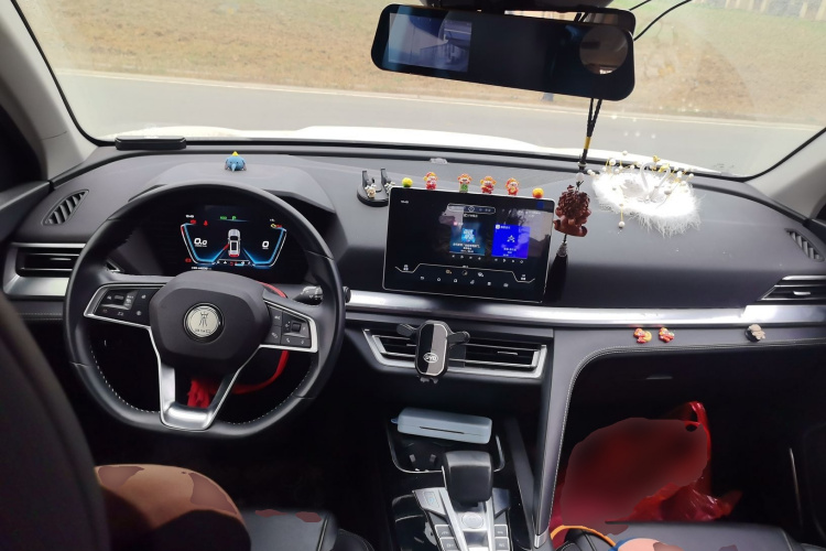 比亚迪 宋Pro 2019款 1.5T 自动豪华型中控内饰12