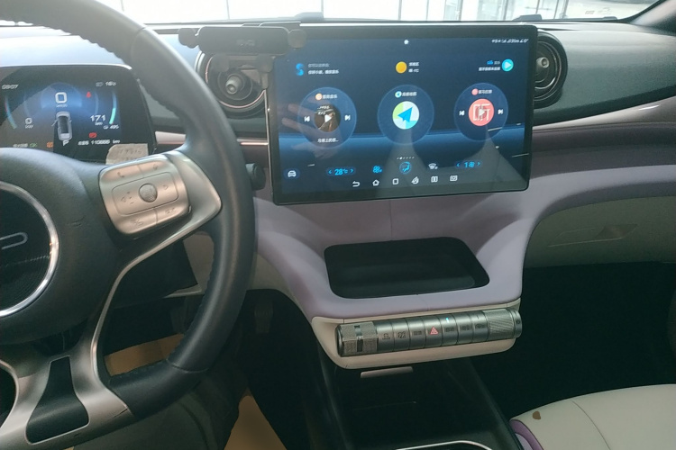 比亚迪 海豚 2021款 401km 骑士版中控内饰12