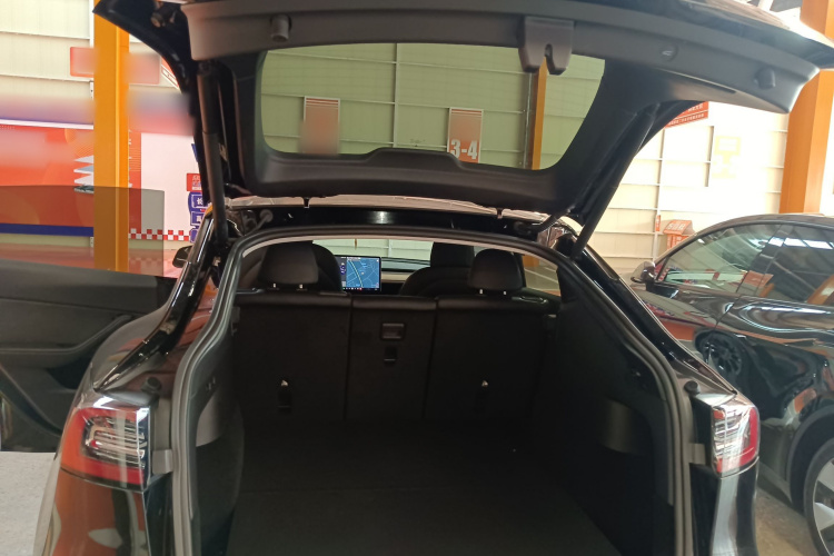 特斯拉 Model Y 2021款 标准续航后驱版机舱底盘23