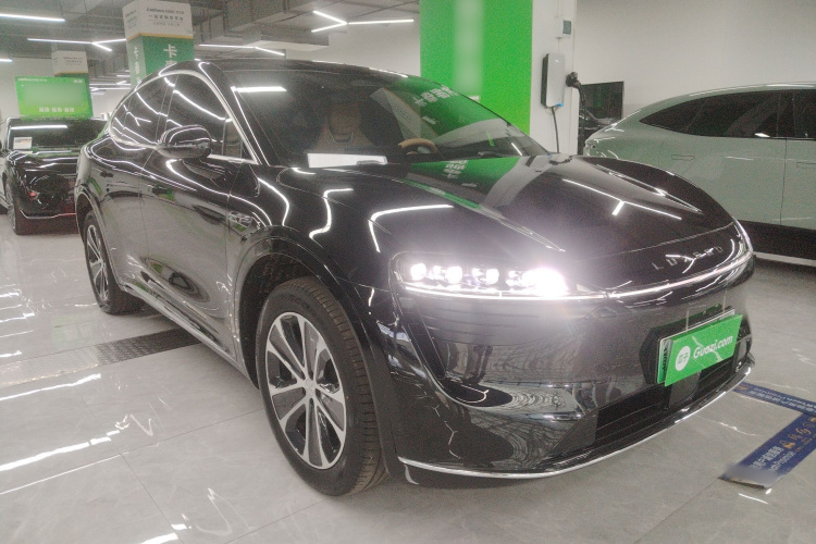 鸿蒙智行 智界R7 2024款 纯电 667km Pro车身外观3