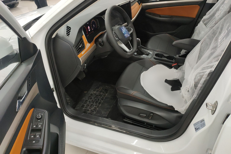 大众 宝来 2025款 200TSI DSG悦行PRO版中控内饰20