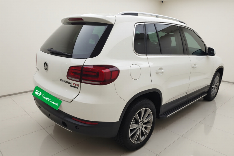 大众 途观 2015款 2.0TSI 自动四驱豪华版车身外观7