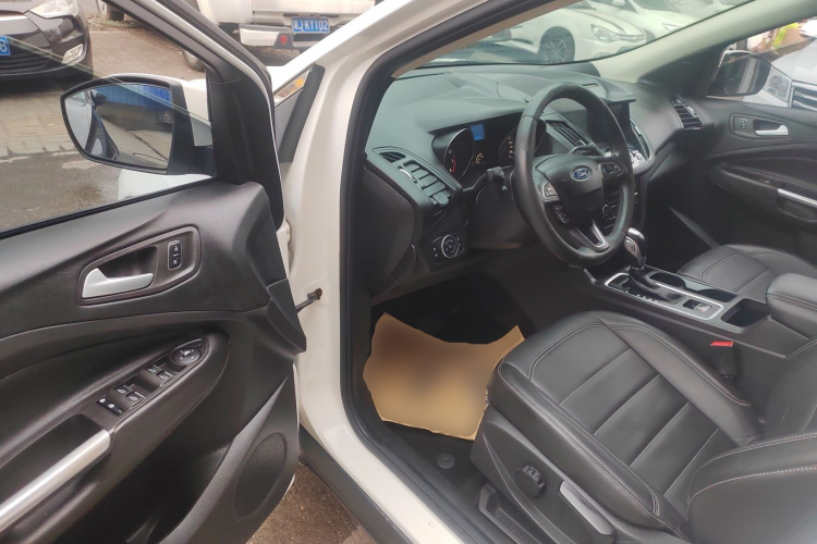 福特 翼虎 2018款 EcoBoost 180 两驱铂翼型中控内饰20