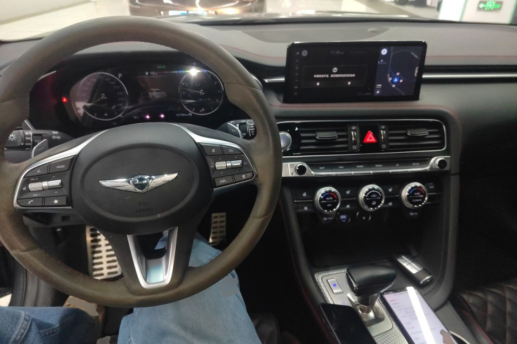 捷尼赛思G70 2021款 2.0T 四驱旗舰型中控内饰12