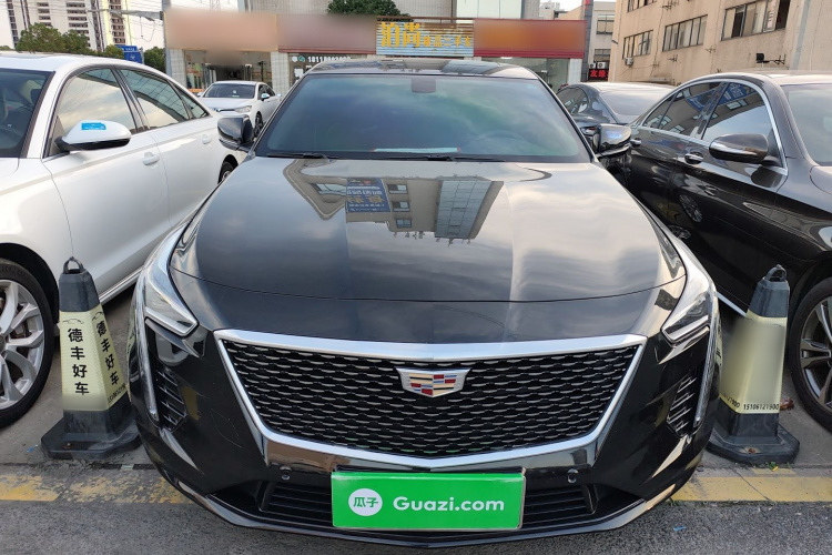 凯迪拉克CT6 2022款 28T 风尚型车身外观2