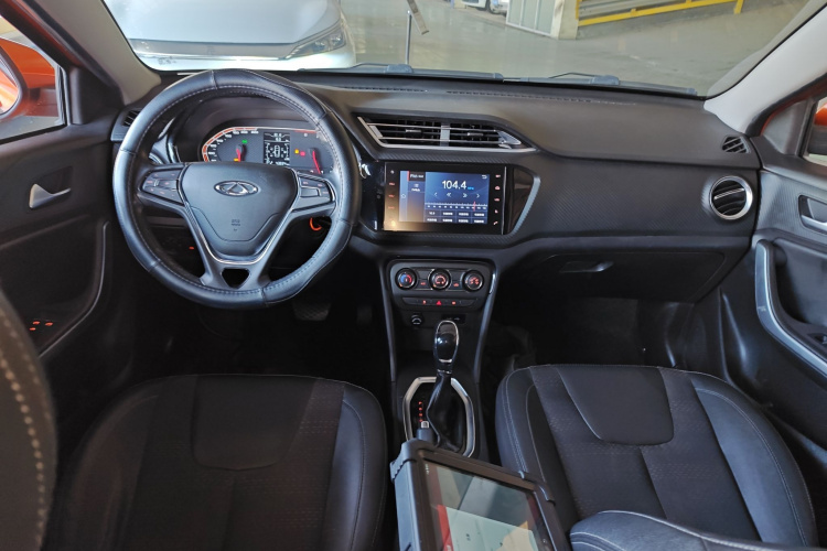 奇瑞 瑞虎3X 2018款 1.5L 自动精英版中控内饰7002