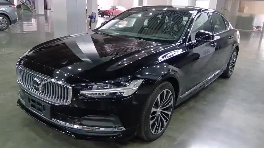 沃尔沃S90 2024款 B5 智逸豪华版实拍1