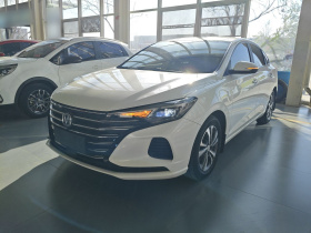 长安 逸动 2021款 PLUS 1.6L GDI 手动豪华型