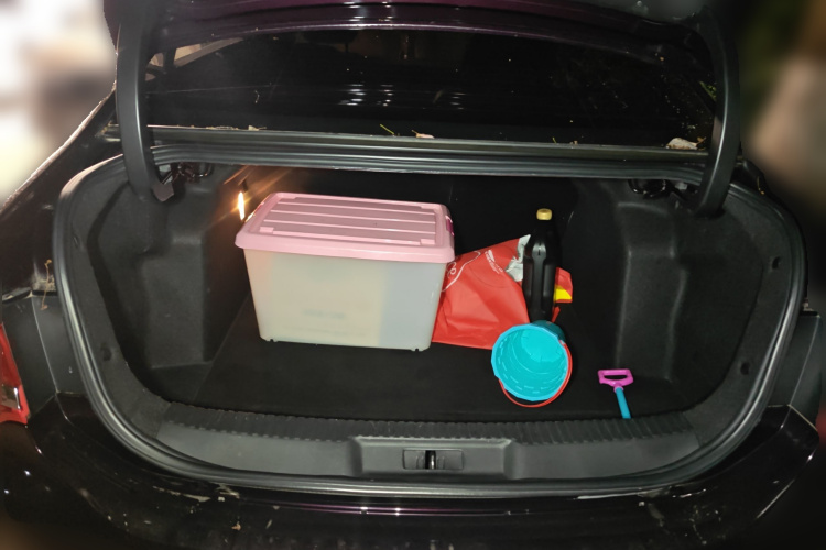 DS 5LS 2014款 1.6T 豪华版THP160中控内饰23