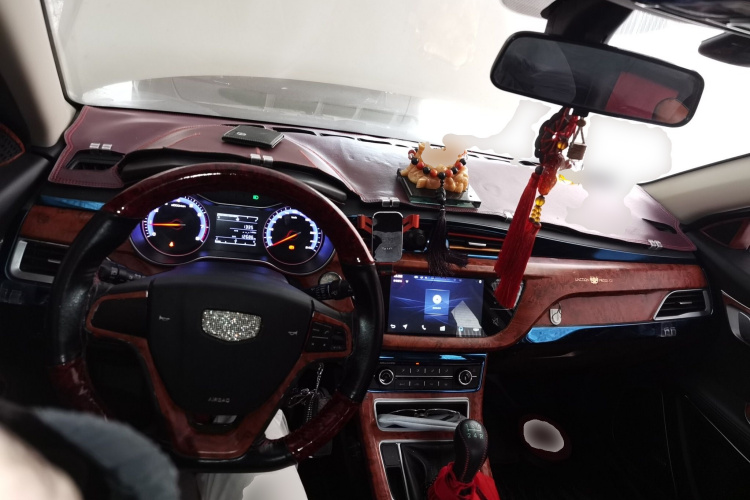 吉利汽车 远景 2018款 1.5L 手动幸福版中控内饰12