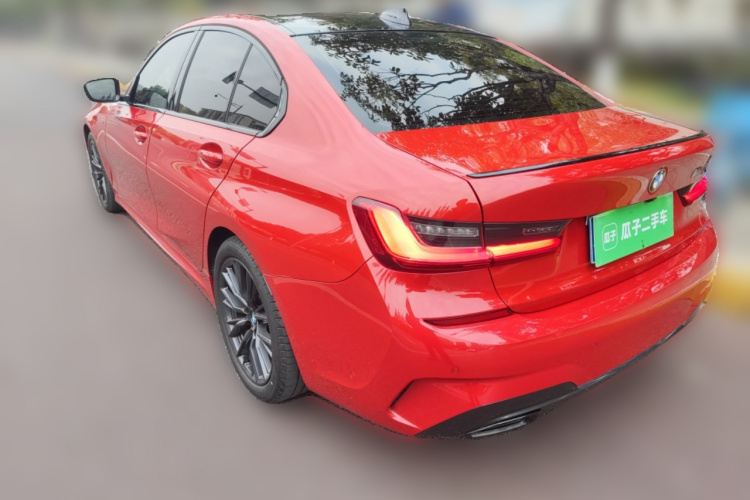 宝马3系 2020款 改款 325i M运动曜夜套装车身外观5