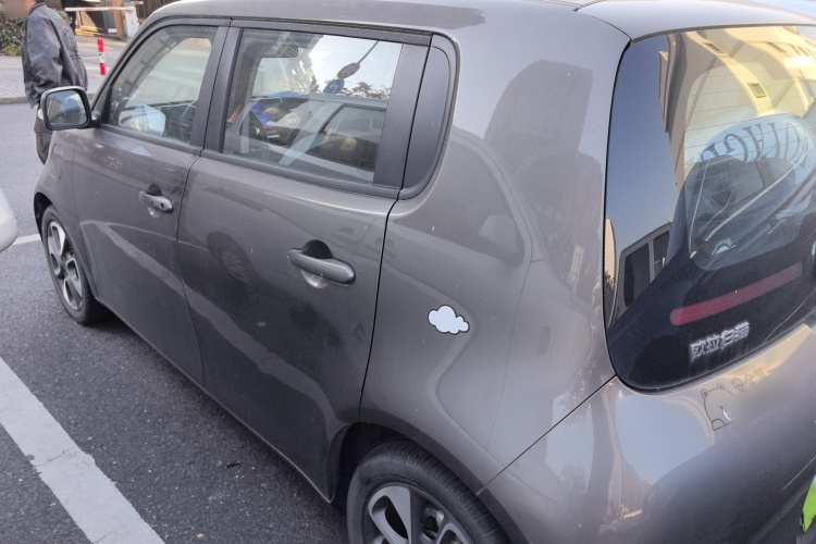 欧拉白猫 2020款 305km 豪华型车身外观4