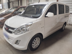 五菱汽车 五菱荣光V 2018款 1.5L标准型