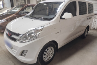 五菱汽车 五菱荣光V 2018款 1.5L标准型