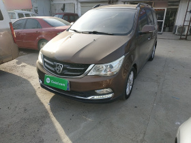 宝骏730 2016款 1.5T 手动豪华型 7座