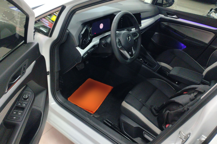 大众 高尔夫 2023款 改款 280TSI DSG Pro中控内饰7003