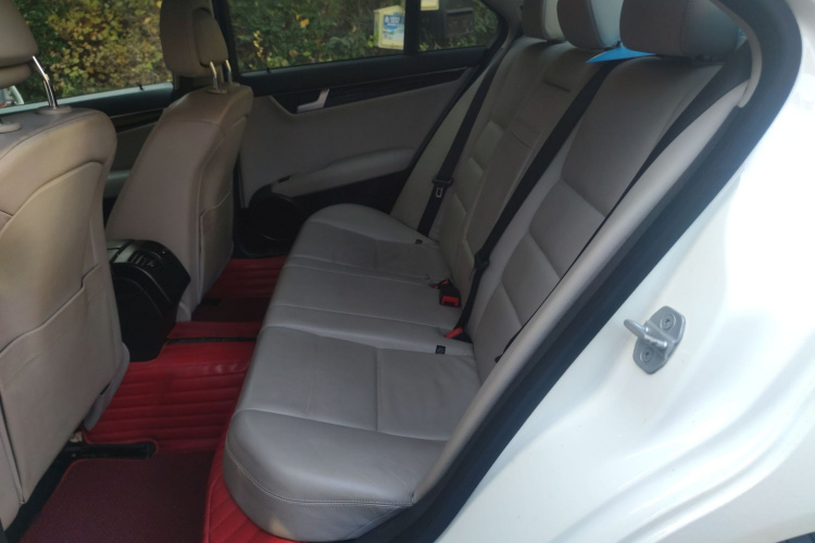 奔驰C级 2011款 C 200 CGI 时尚型中控内饰7004