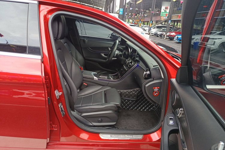 奔驰C级 2020款 改款 C 200 L 时尚型运动版中控内饰41