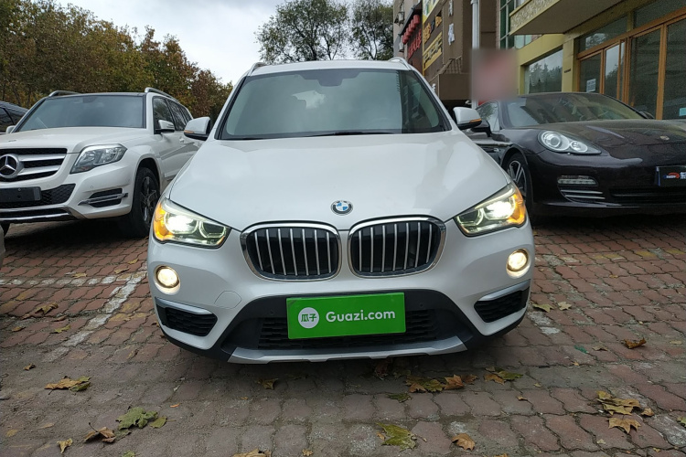 宝马X1 2018款 xDrive20Li 豪华型车身外观2