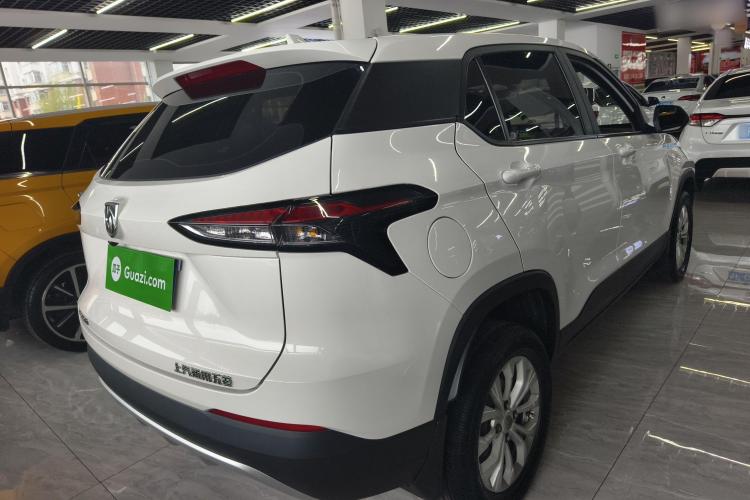 宝骏510 2021款 1.5L 手动劲享型车身外观6003