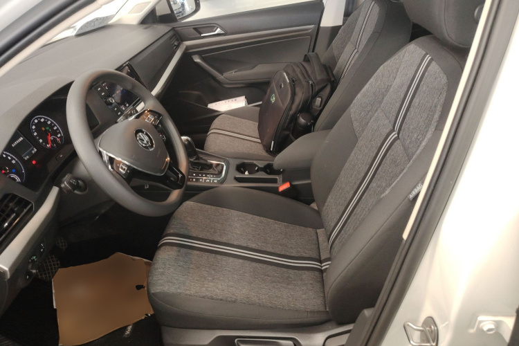 大众 朗逸纯电 2019款 优享版中控内饰19