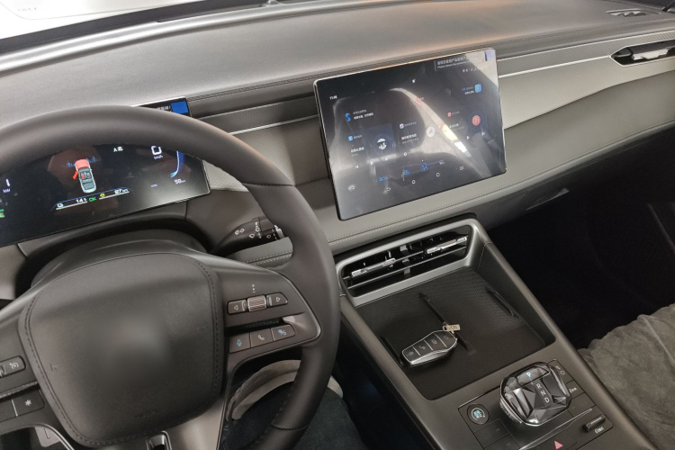 比亚迪 秦PLUS 2025款 DM-i 智驾版 55KM领先型中控内饰12