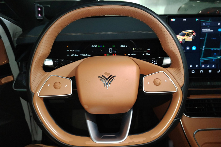 哪吒汽车 哪吒L 2024款 增程 220 闪充版局部细节13