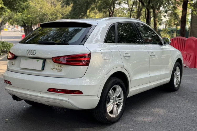 奥迪Q3 2015款 35 TFSI quattro 技术型车身外观6007