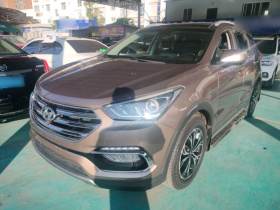 现代 胜达 2017款 2.0T 自动四驱智能型 7座