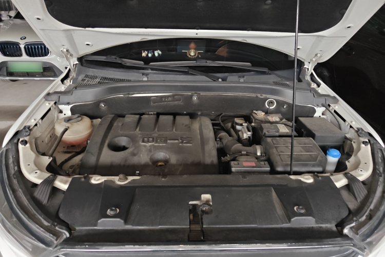 奔腾X40 2019款 1.6L 自动豪华型 国V局部细节24