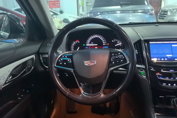 凯迪拉克ATS-L 2017款 28T 时尚型中控内饰13