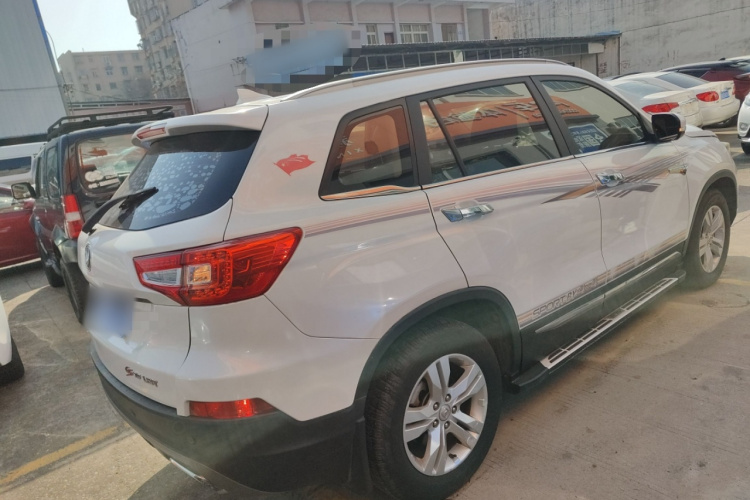 长安CS75 2016款 1.8T 自动精英型 国IV车身外观7