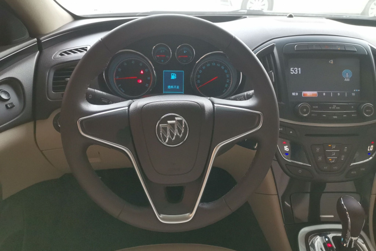 别克 君威 2015款 2.0L 领先时尚型局部细节13