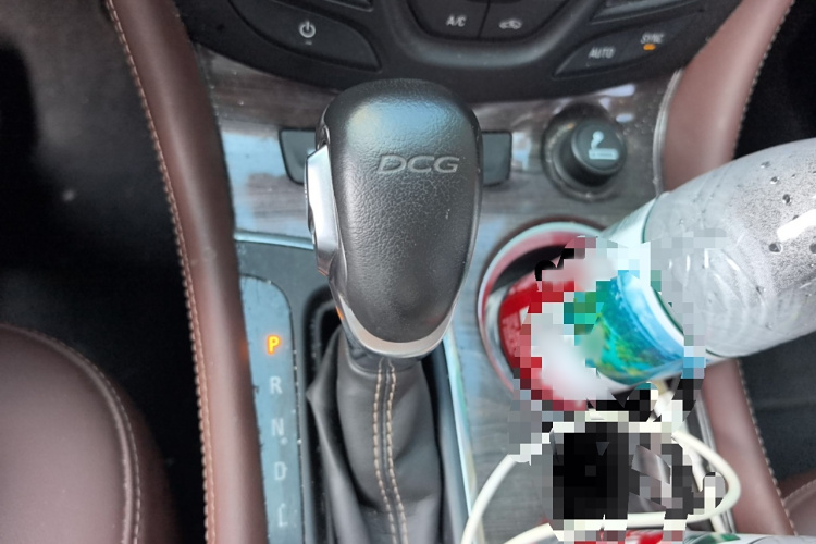 别克 昂科威 2017款 20T 两驱豪华型局部细节18