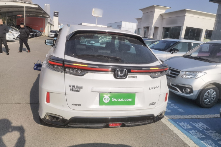 本田UR-V 2020款 370TURBO 四驱尊耀版车身外观6