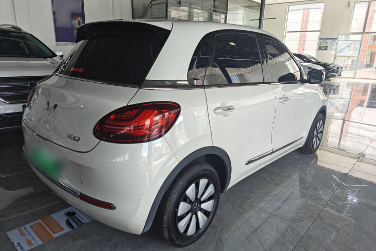 五菱汽车 五菱缤果 2023款 333km 悦享款车身外观6003