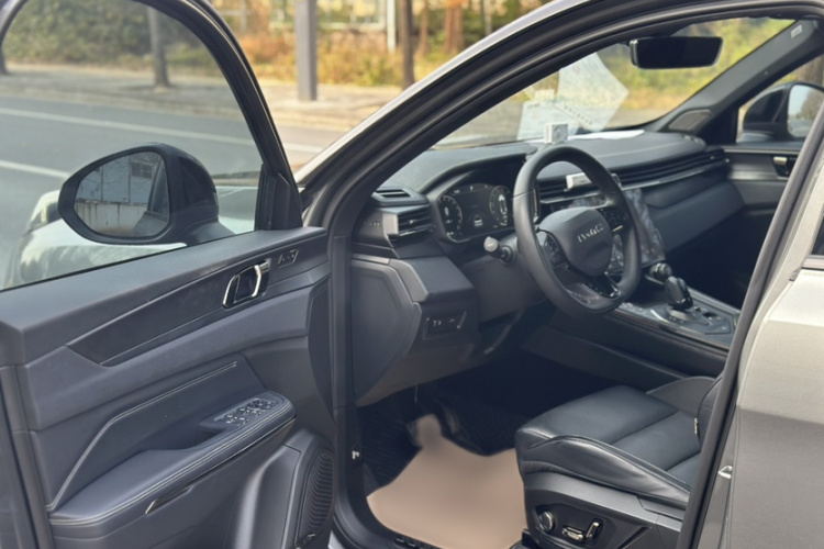 领克01 2021款 2.0TD 四驱劲Halo中控内饰7013