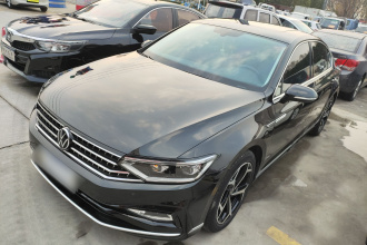 大众 迈腾 2023款 200万辆纪念版 330TSI DSG领先型
