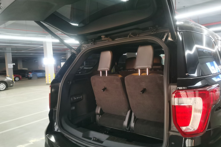 福特 探险者(进口) 2017款 2.3T 精英版局部细节23